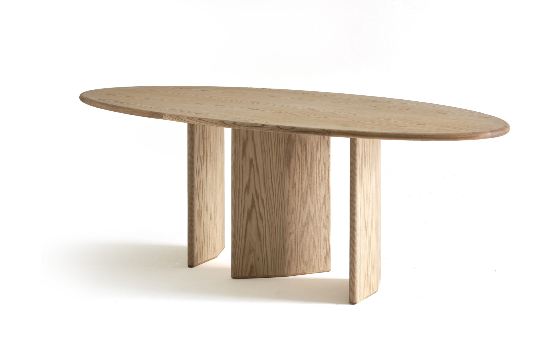 Mesa de Jantar Tríplice