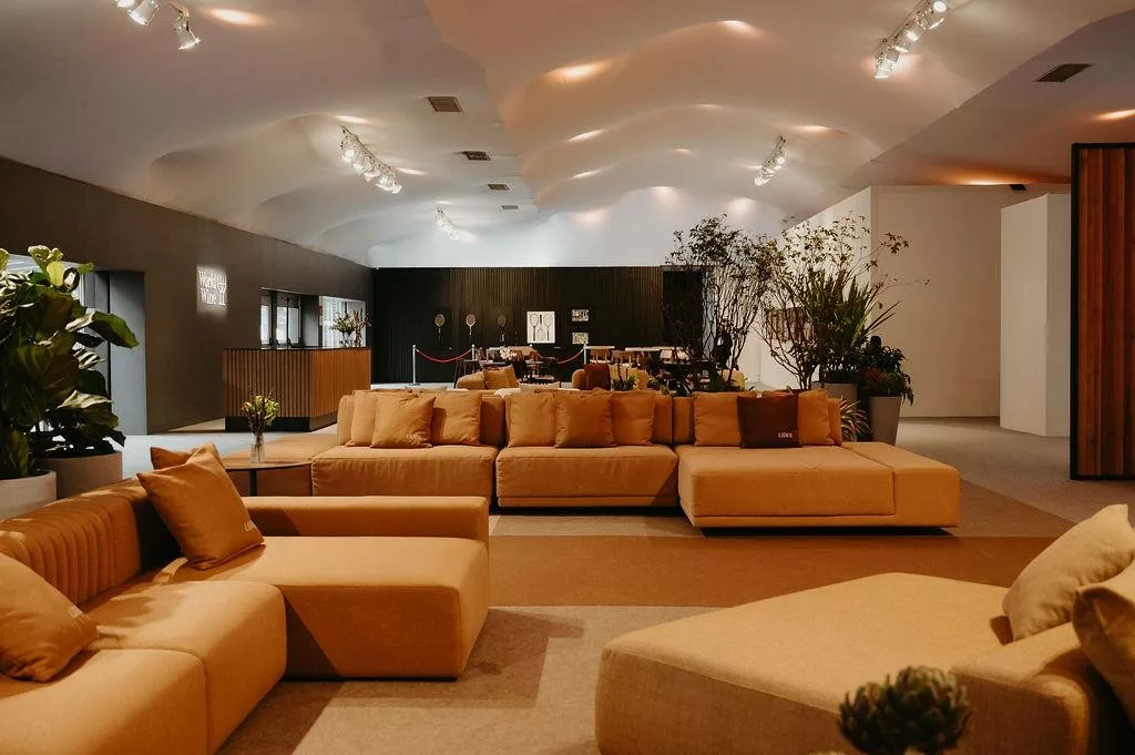 Mobiliário Lider integra lounge